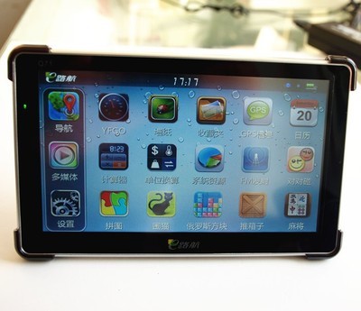 E路航Q71TV 一款集高清電視與四維正版導(dǎo)航于一體的車載解決方案